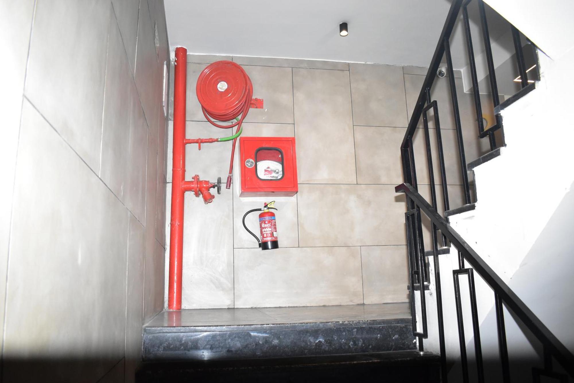 Hotel Cullinan By Qotel Janakpuri Delhi  Exterior photo